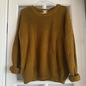 Dark mustard knit sweater size M. New condition.